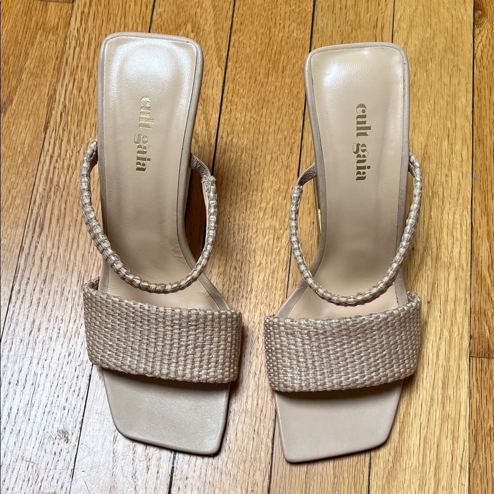 Cult Gaia Rene Sandals in Natural